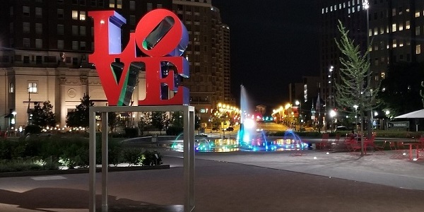 LOVE Park Statue and Fountain