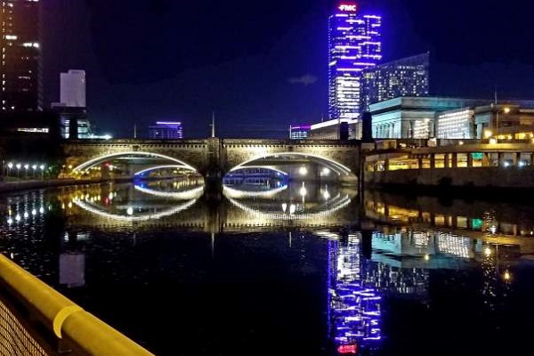 Philadelphia Bridge Photo by Tibor Puskas
