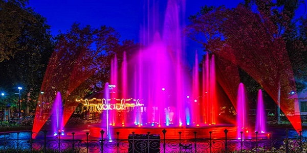 Franklin Square Fountain Show