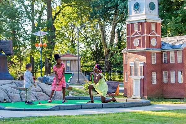 Mini Golf at Franklin Square